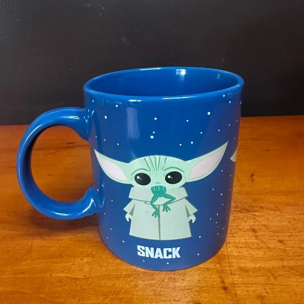 STAR WARS Coffee Mug Cup 20oz Ceramic‎ Baby Yoda Grogu Snack Attack Protect